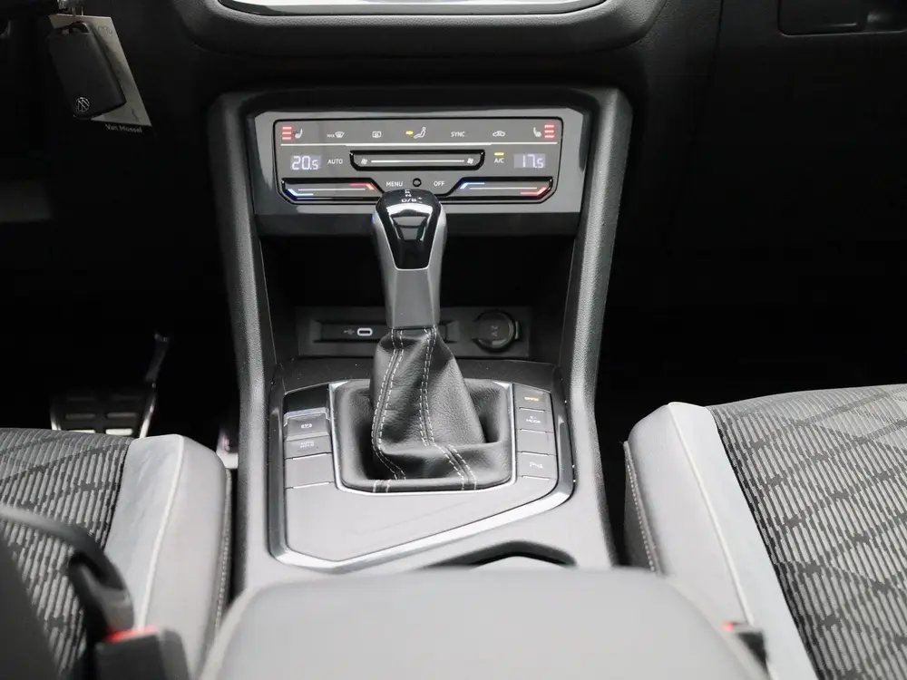 Volkswagen Tiguan 1.4 TSI eHybrid R-Line Business 245 PK| Pa uit 2023, foto 10