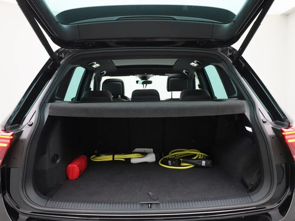 Volkswagen Tiguan 1.4 TSI eHybrid R-Line Business 245 PK| Pa uit 2023, foto 14