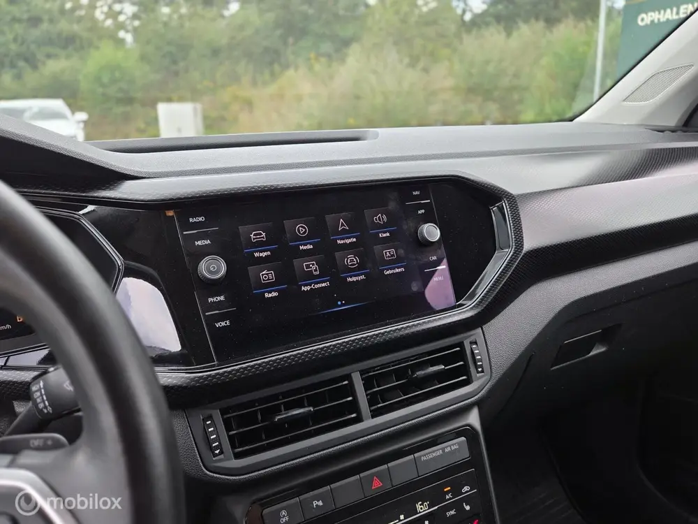 Volkswagen T-Cross 1.0 TSI Life Virtual|Camera|Carplay uit 2023, foto 6