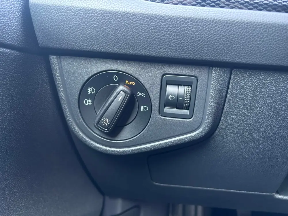 Volkswagen Taigo 1.0 TSI Style | Cruise | Climate | Carplay uit 2023, foto 20