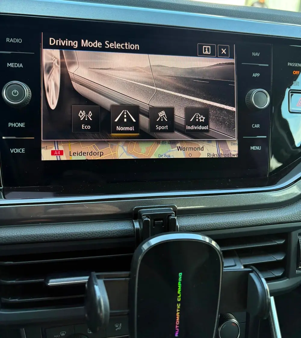 Volkswagen Polo 1.0 TSI Highline/CARPLAY/ACC/NAP/DSG uit 2020, foto 15