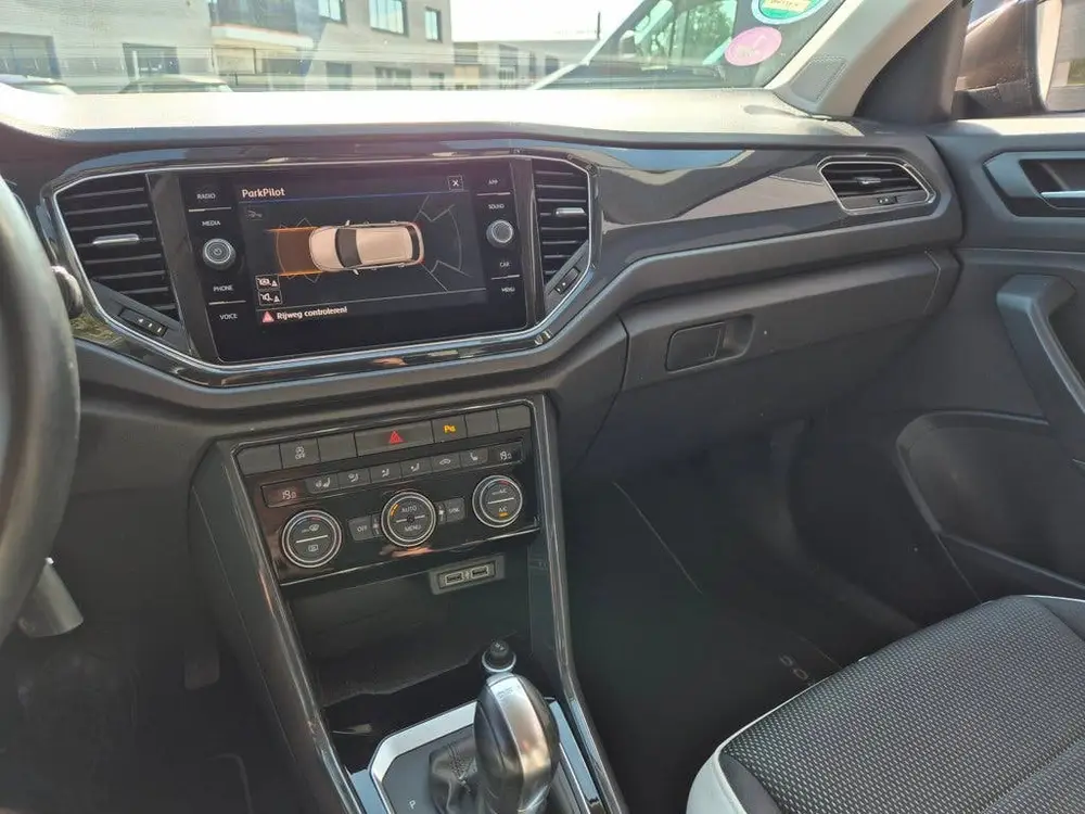 Volkswagen T-Roc 1.5 TSI Sport Business R trekhaak uit 2019, foto 10