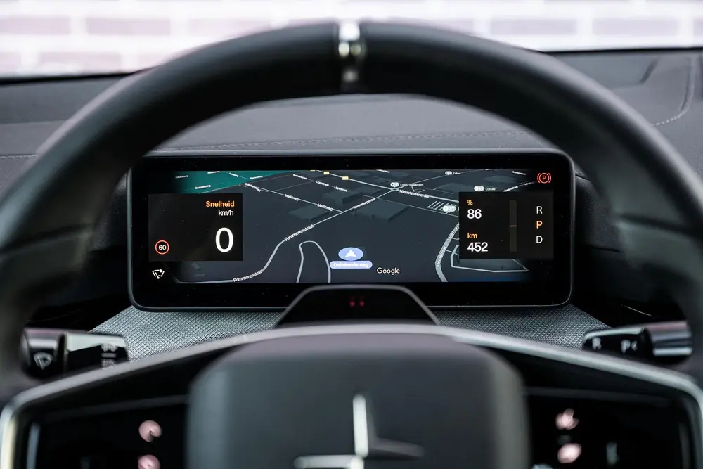 Polestar 4 Long Range Single motor 100 kWh uit 2024, foto 13