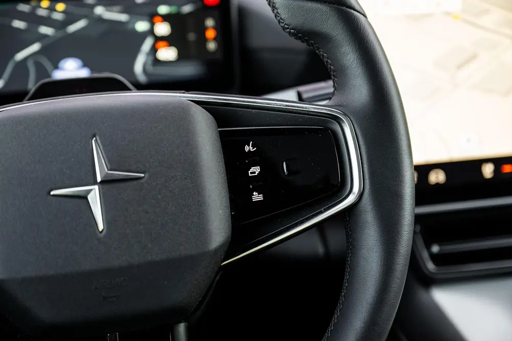 Polestar 4 Long Range Single motor 100 kWh uit 2024, foto 19