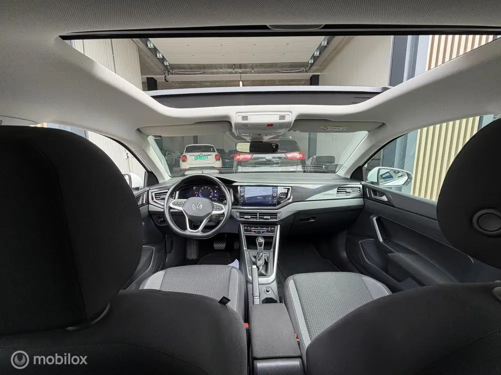 Volkswagen Polo 1.0 TSI Life | Pano | Camera | Climate | Car uit 2022, foto 11