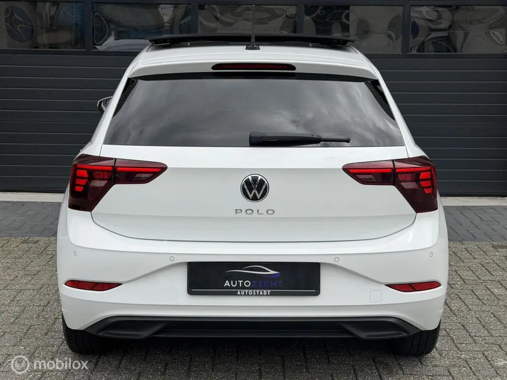 Volkswagen Polo 1.0 TSI Life | Pano | Camera | Climate | Car uit 2022, foto 6