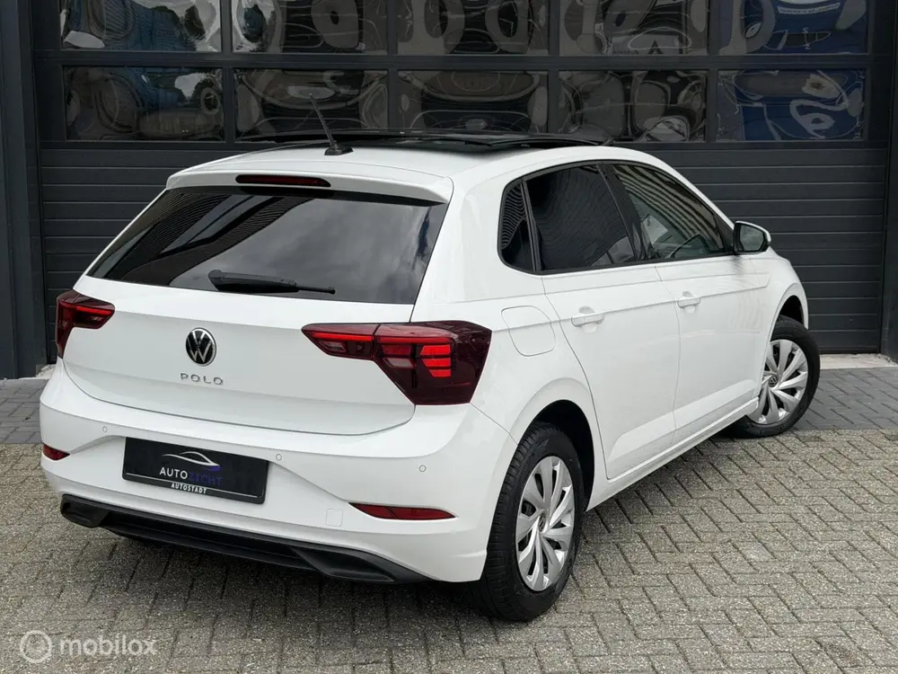 Volkswagen Polo 1.0 TSI Life | Pano | Camera | Climate | Car uit 2022, foto 7