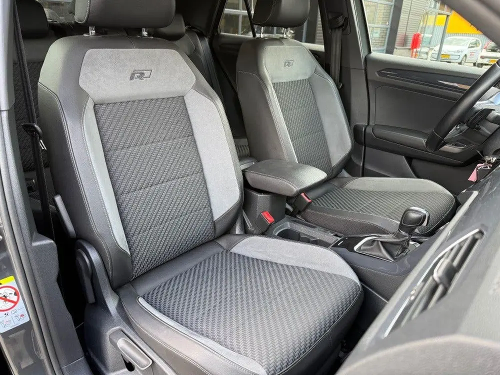 Volkswagen T-ROC 1.5 TSI BJ.2019 R-LINE ACC CAMERA TREKHAAK uit 2019, foto 20