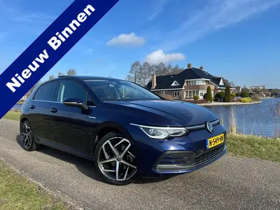 Volkswagen Golf 1.5 eTSI R-Line Panoramadak / Automaat / Erg uit 2020
