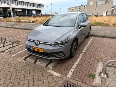 Volkswagen Golf 1.4 Ehybrid 204pk DSG 2021 Grijs uit 2021