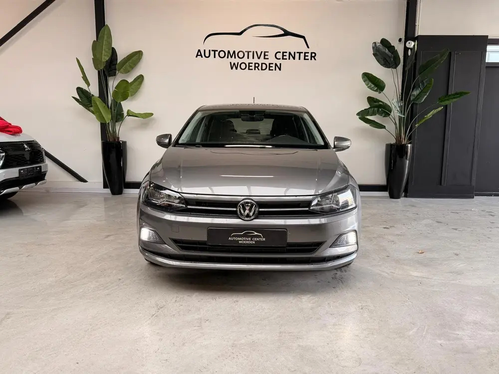 Volkswagen Polo 1.5 TSI DSG CLIMA CAMERA CRUISE START/STOP uit 2020, foto 2
