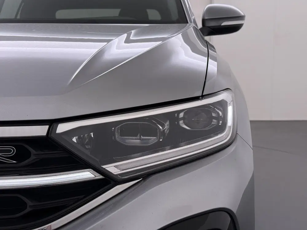 Volkswagen T-Roc 1.5 TSI R-Line Business+ uit 2022, foto 20