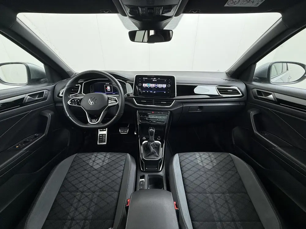 Volkswagen T-Roc 1.5 TSI R-Line Business+ uit 2022, foto 9