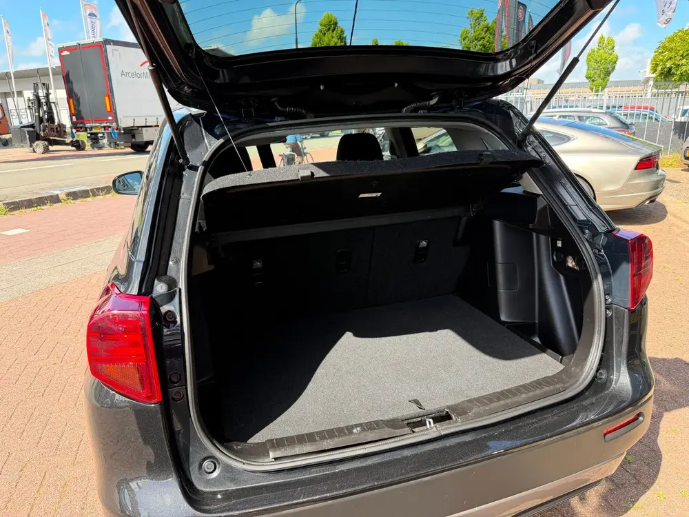 Suzuki Vitara 1.4 Boosterjet Select AUT uit 2019, foto 9