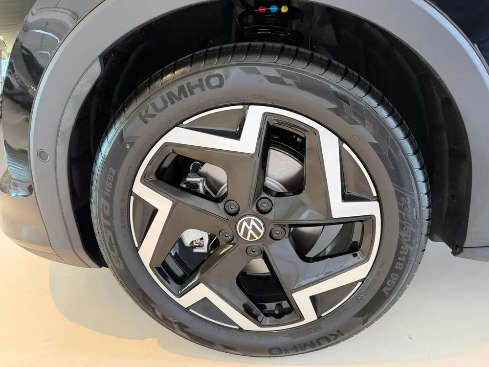 Volkswagen T-Roc 1.5 eTsi R-Line First Edition uit 2026, foto 11