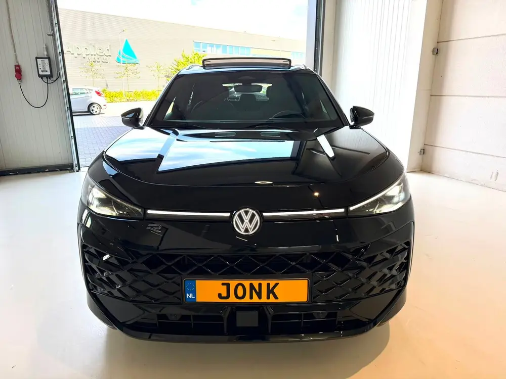 Volkswagen T-Roc 1.5 eTsi R-Line First Edition uit 2026, foto 2