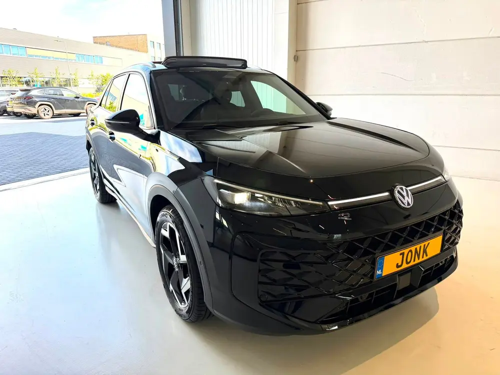 Volkswagen T-Roc 1.5 eTsi R-Line First Edition uit 2026, foto 3
