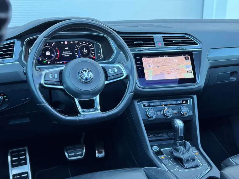 Volkswagen Tiguan 1.5 TSI ACT 3x R-Line Memory/Pano/Dynaudio uit 2019, foto 15