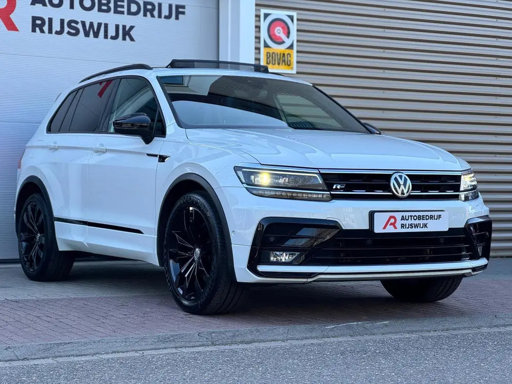 Volkswagen Tiguan 1.5 TSI ACT 3x R-Line Memory/Pano/Dynaudio uit 2019, foto 9
