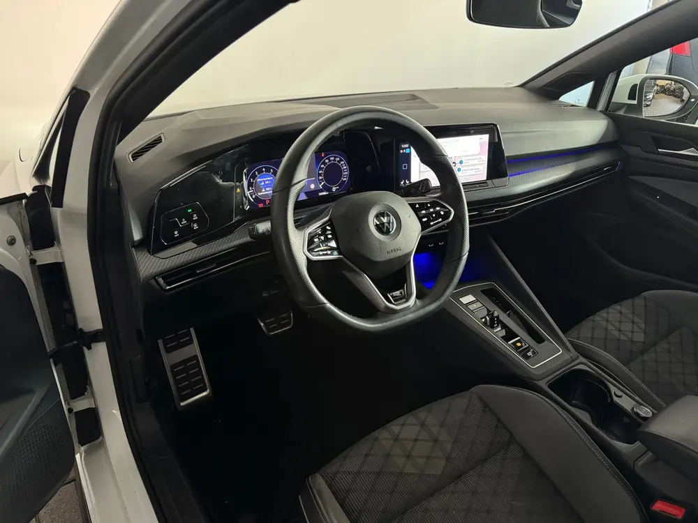 Volkswagen Golf 1.5 eTSI R Line Pano|Sfeer|Dodehoek|Camera uit 2021, foto 4