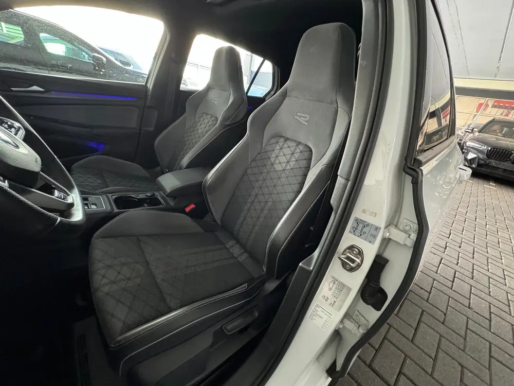 Volkswagen Golf 1.5 eTSI R Line Pano|Sfeer|Dodehoek|Camera uit 2021, foto 5