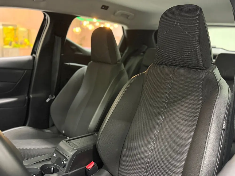 DS Automobiles DS 3 Crossback DS 3 Crossback 1.2 PureTech 100pk Bastille uit 2023, foto 5