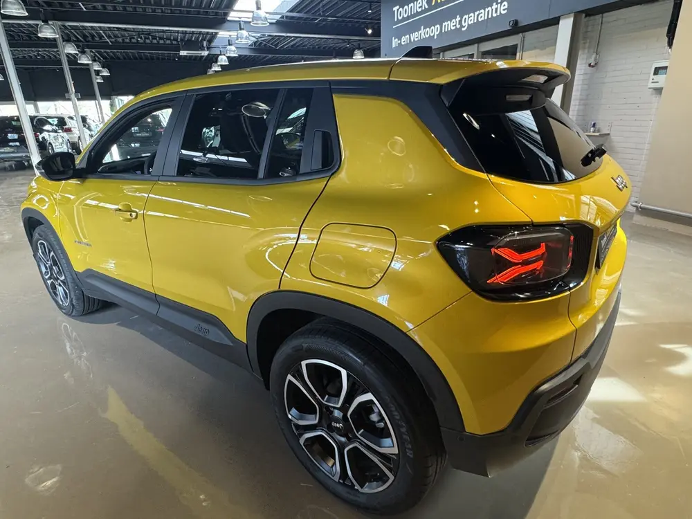 Jeep Avenger 1.2 Longitude Airco Navigatie LMV uit 2025, foto 5