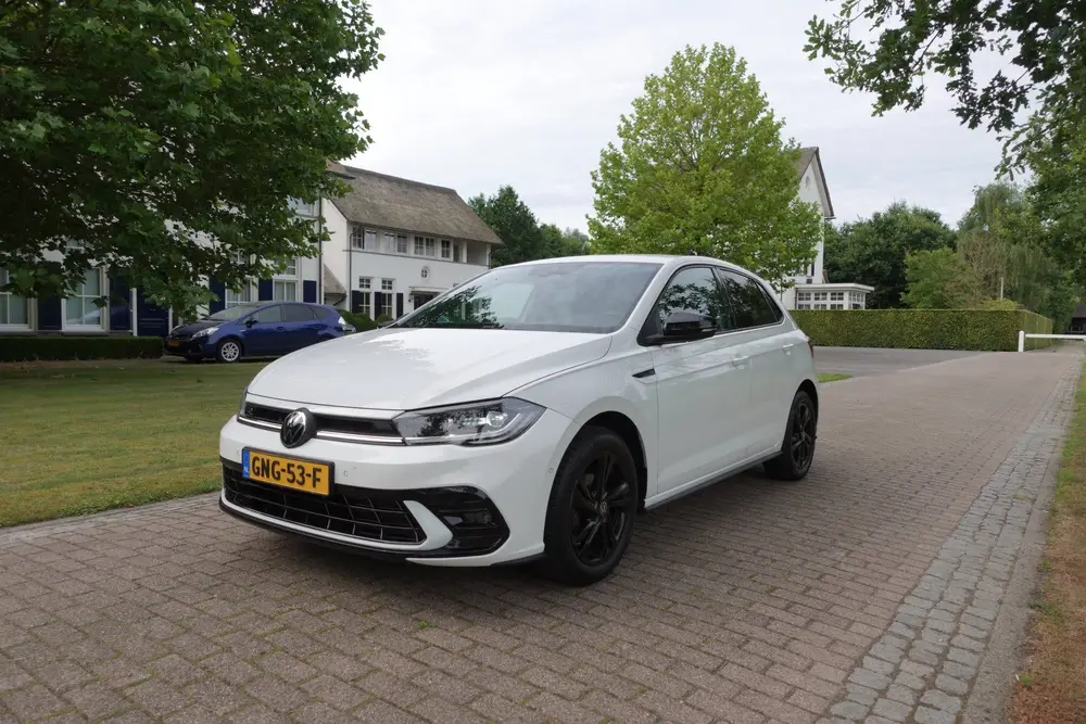 Volkswagen Polo 1.0 TSI R-Line Business | I.Q. Light | Camer uit 2021