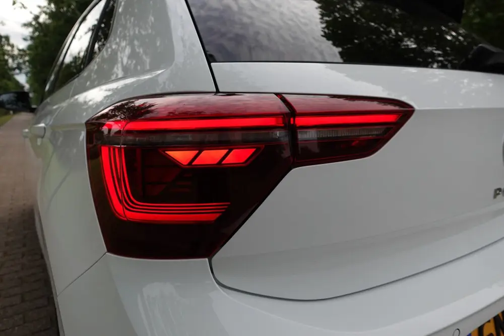 Volkswagen Polo 1.0 TSI R-Line Business | I.Q. Light | Camer uit 2021, foto 15