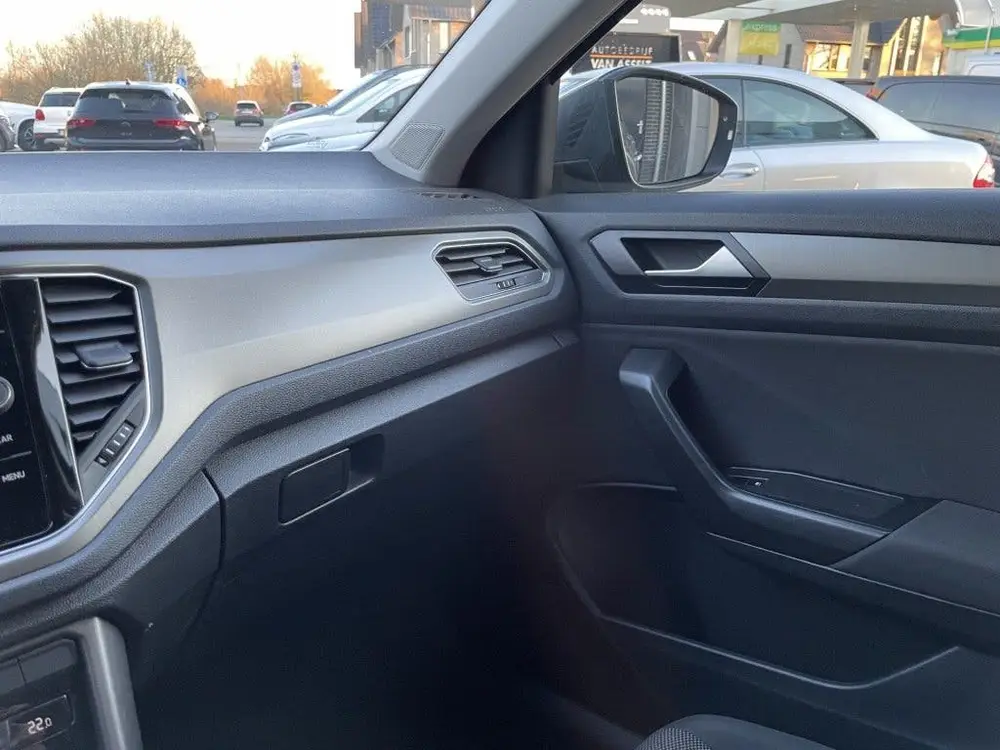 Volkswagen T-ROC 1.0 TSI Style uit 2021, foto 15