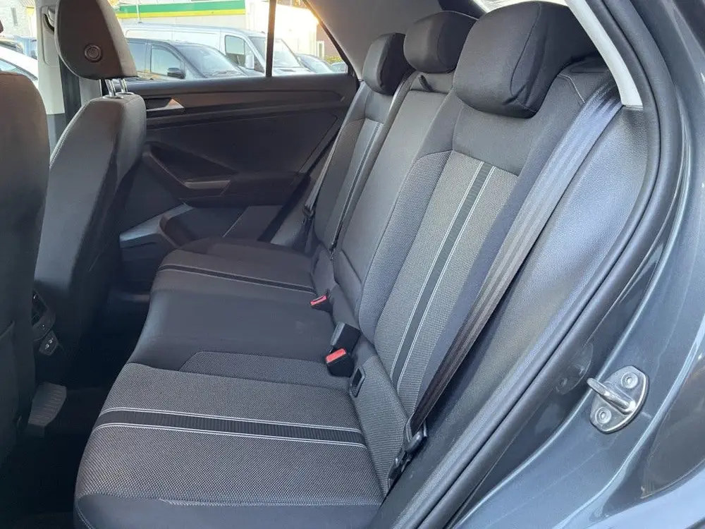 Volkswagen T-ROC 1.0 TSI Style uit 2021, foto 8