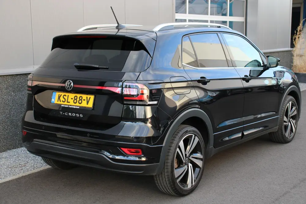 Volkswagen T-Cross 1.0 TSI R-LINE, VIRTUAL, STOELVERWARMING uit 2022, foto 3