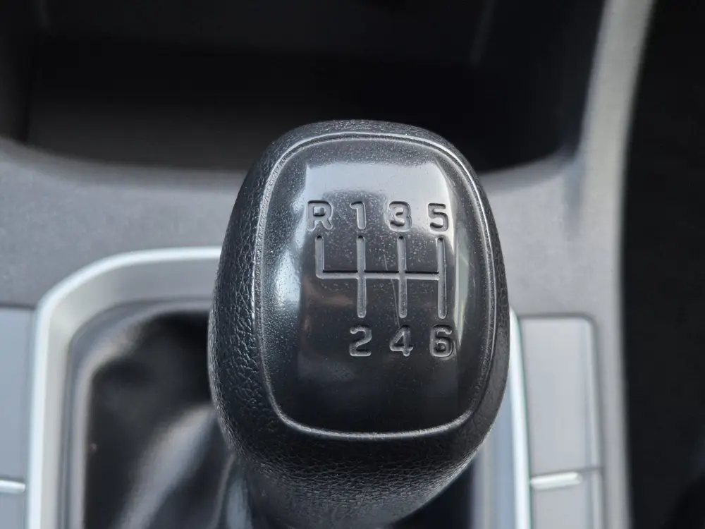 Hyundai i30 1.4 GDI Station 6 versnellingen Airco uit 2019, foto 12