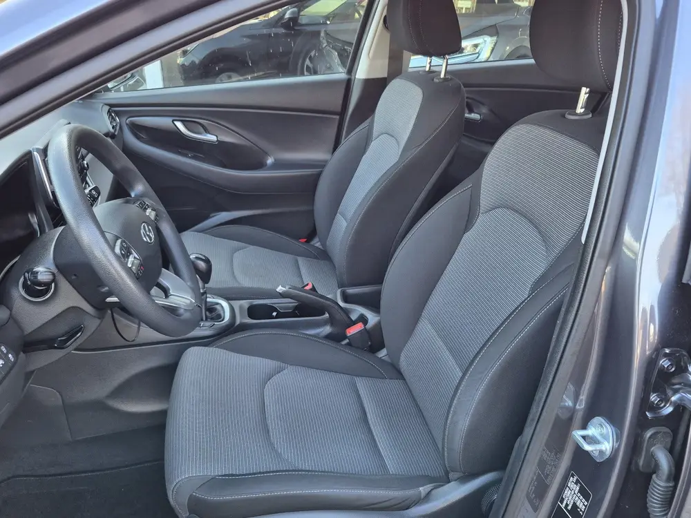 Hyundai i30 1.4 GDI Station 6 versnellingen Airco uit 2019, foto 19
