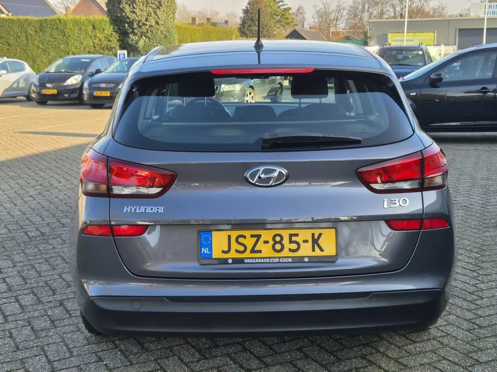 Hyundai i30 1.4 GDI Station 6 versnellingen Airco uit 2019, foto 3