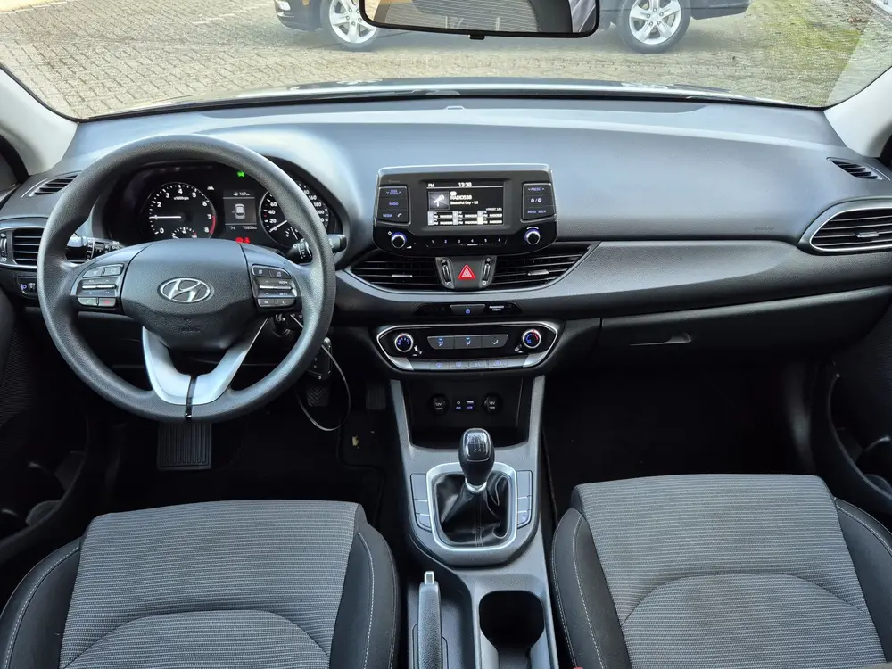 Hyundai i30 1.4 GDI Station 6 versnellingen Airco uit 2019, foto 8