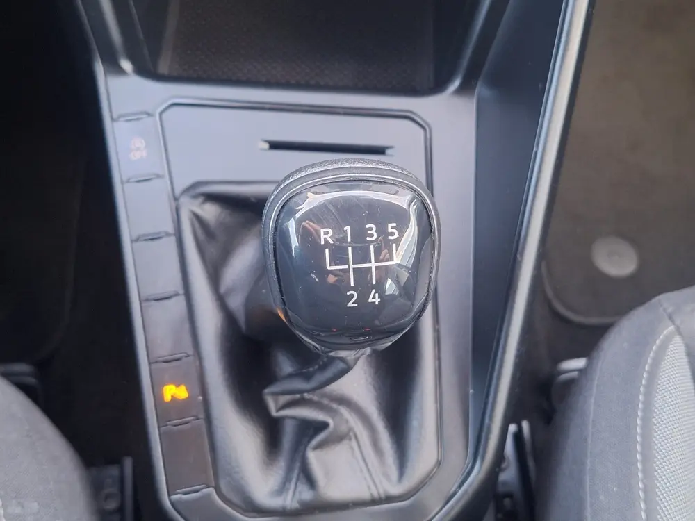 Volkswagen Taigo 1.0 TSI Life Edition CARPLAY-4 SEIZOENEN BA uit 2024, foto 16