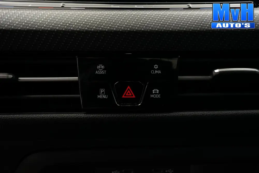 Volkswagen Golf 1.5 eTSI R-Line|STOEL/STUUR.VERW|CARPLAY|LED uit 2020, foto 7