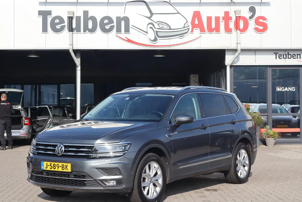 Volkswagen Tiguan Allspace 1.5 TSI Highline (BTW AUTO), Navi uit 2020