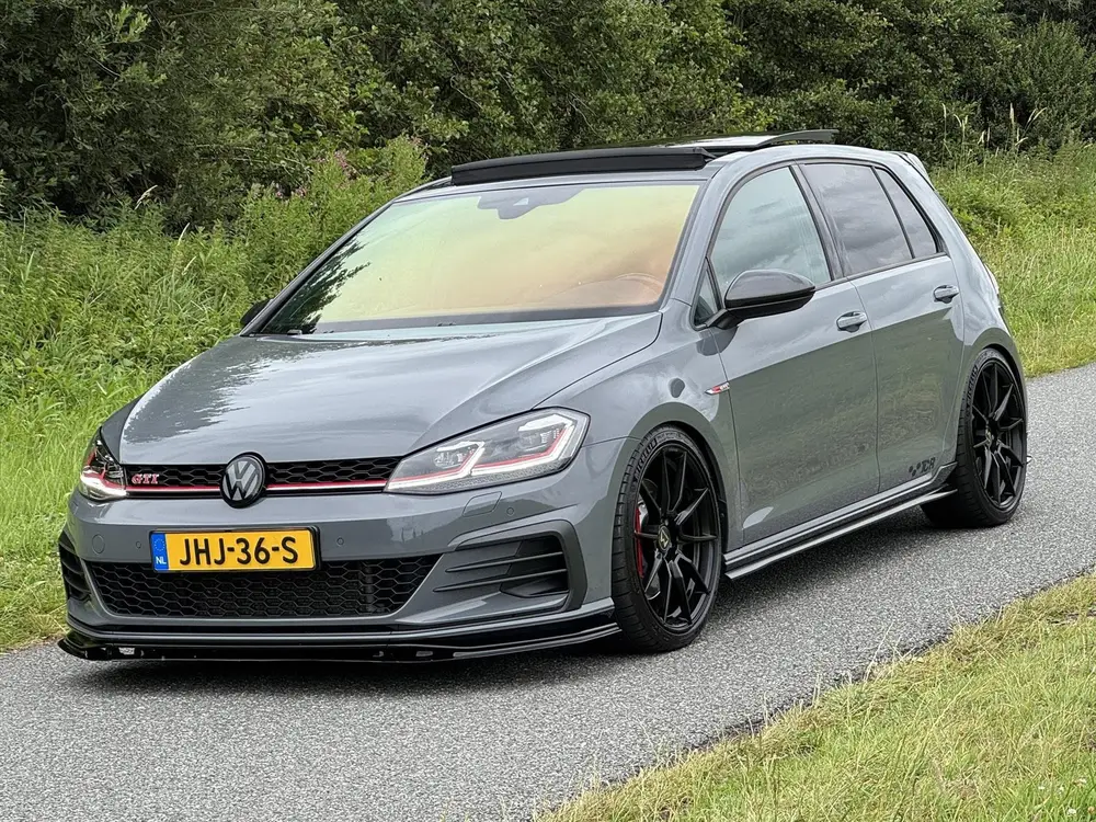 Volkswagen Golf 7.5 2.0 TSI GTI TCR 500PK / Pano / REVO Air uit 2019, foto 13