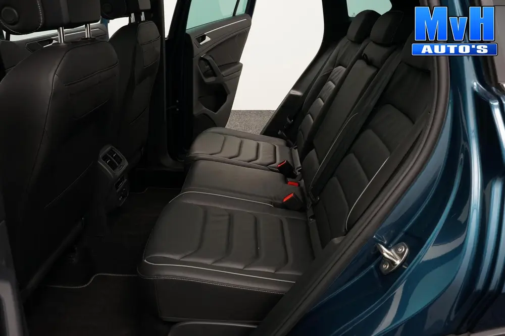 Volkswagen Tiguan 1.4 TSI eHybrid R-Line|PANO|STOEL/STUUR.VE uit 2024, foto 14