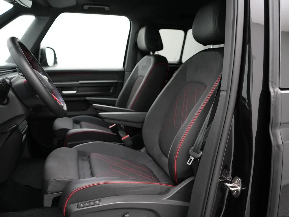 Volkswagen ID. Buzz GTX 4MOTION 79 kWh 340 PK | LED Matrix I uit 2025, foto 12