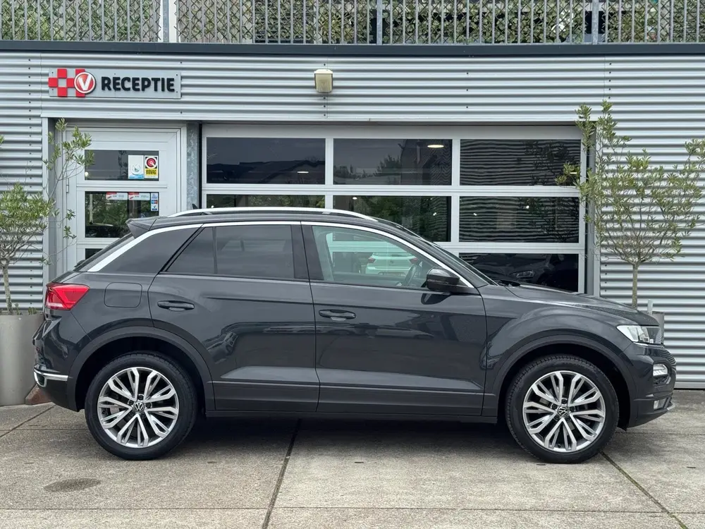 Volkswagen T-Roc 1.5 TSI Style Business Aut / A.Cam / Carpla uit 2021, foto 3