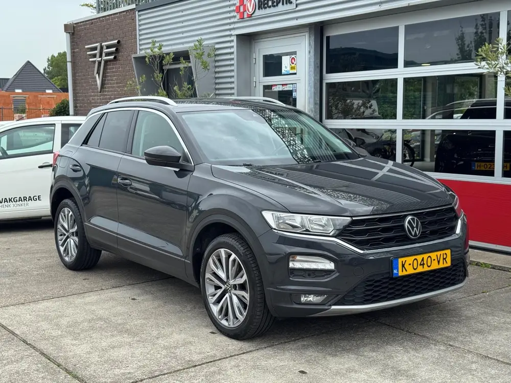 Volkswagen T-Roc 1.5 TSI Style Business Aut / A.Cam / Carpla uit 2021, foto 5