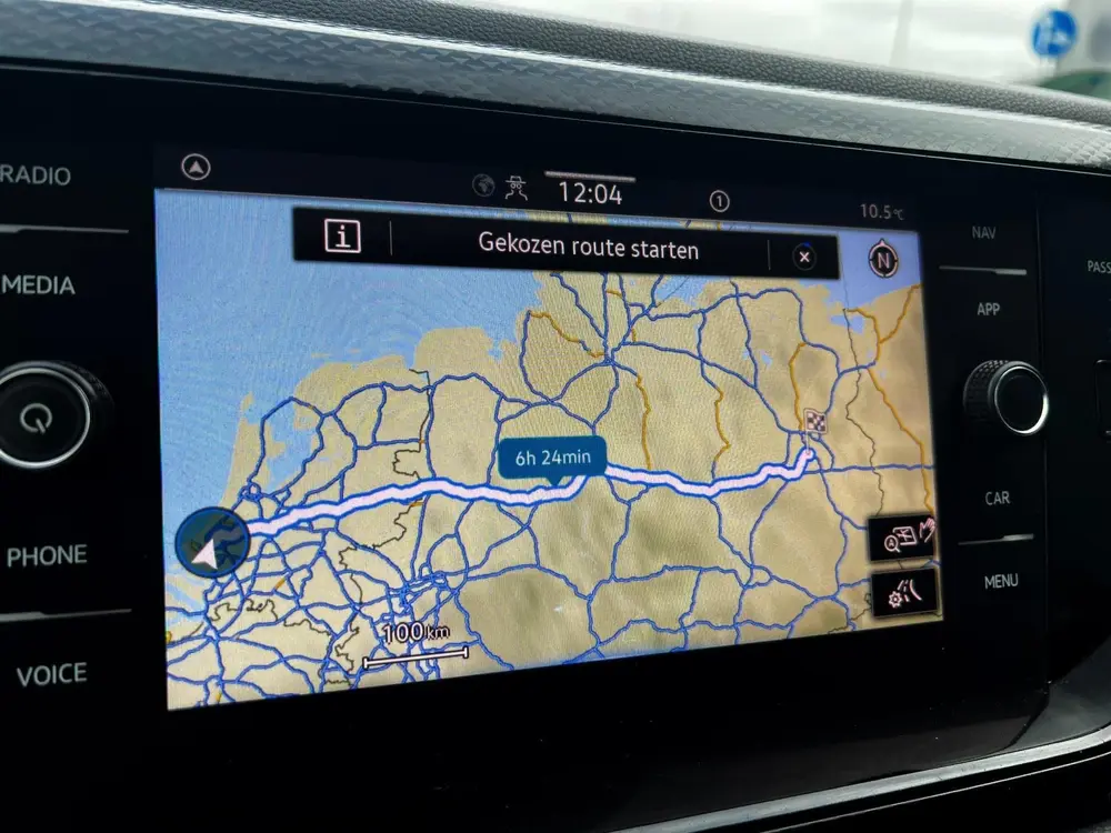 Volkswagen POLO 1.0 TSI R-Line Business_Navi_Carplay_Led_Vir uit 2022, foto 5