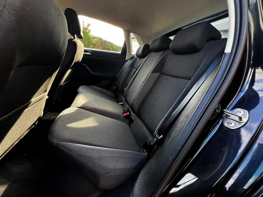 Volkswagen POLO 1.0 TSI R-Line Business_Navi_Carplay_Led_Vir uit 2022, foto 4