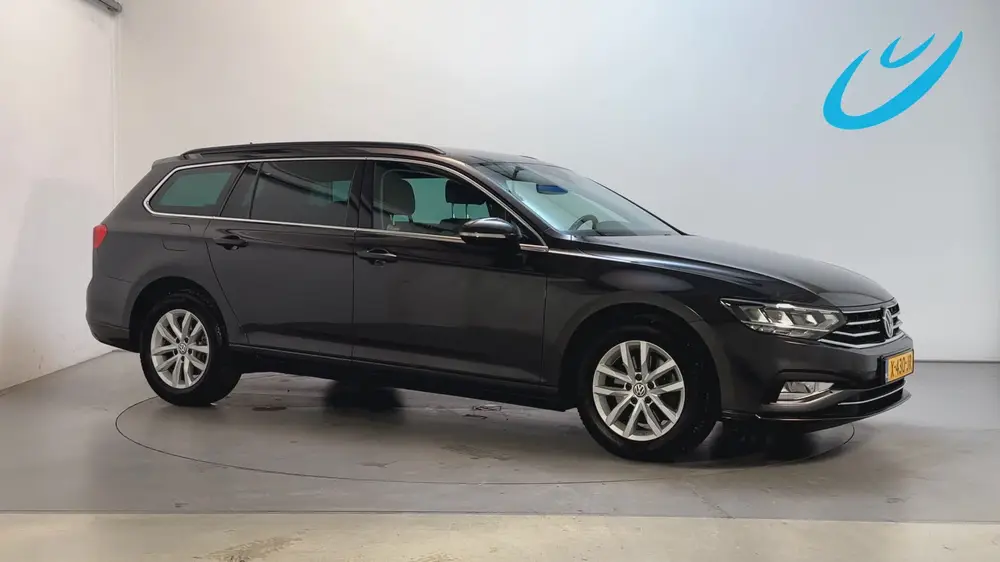 Volkswagen Passat Variant 1.5 TSI 150pk DSG Comfort Business uit 2020