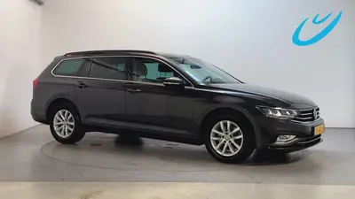 Volkswagen Passat Variant 1.5 TSI 150pk DSG Comfort Business uit 2020