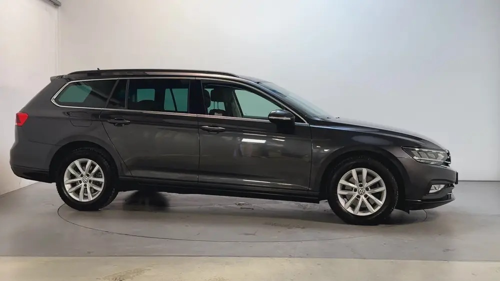 Volkswagen Passat Variant 1.5 TSI 150pk DSG Comfort Business uit 2020, foto 12