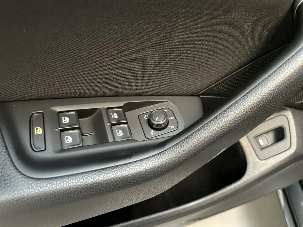 Volkswagen Passat Variant 1.5 TSI 150pk DSG Comfort Business uit 2020, foto 15